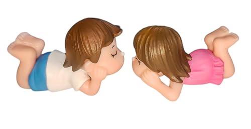 Lying on The Floor Romantic Couple Showpiece Resin Toy Couple stuate Stool Couple Ornaments Auto Interior Mini Garden Figurines Couple Statue Boy Ideal Gift for Friends