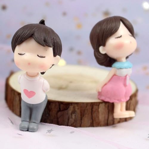 Miniature Small Decorative Pieces Mini Toy Couple stuate Stool Couple Ornaments Auto Interior Mini Garden Figurines Couple Statue Boy Ideal Gift for Friends (Romantic Couple)