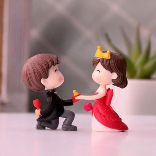 Romantic Propose Couple Showpiece Resin Toy Couple stuate Valentine Gift for Girlfriend Boyfriend Decorative Figurines Couple Statue Boy Ideal Gift for Friends