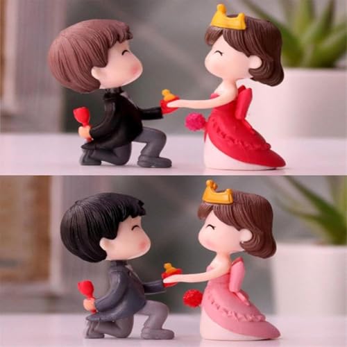 Romantic Propose Couple Showpiece Resin Toy Couple stuate Valentine Gift for Girlfriend Boyfriend Decorative Figurines Couple Statue Boy Ideal Gift for Friends