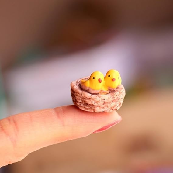Mini Nest Bird Miniature | Artificial Mini Birds with Nest Showpiece for Home Living Room Office Restaurant Fairy Garden Decoration Bird Toys H-1cm w- 2cm (Set of 2)