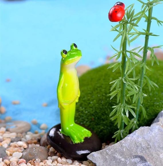 Standing Frog for Tray Gardening/Fairy Garden/Terrariums/Landscaping/Craft Model Work/Plant Decoration H-5 cm W-2cm (Set of 2)