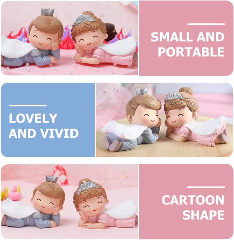 Miniature Small Decorative Pieces Mini Toy Couple stuate Stool Couple Ornaments Auto Interior Mini Garden Figurines Couple Statue Boy Ideal Gift for Friends (Prince & Princess)