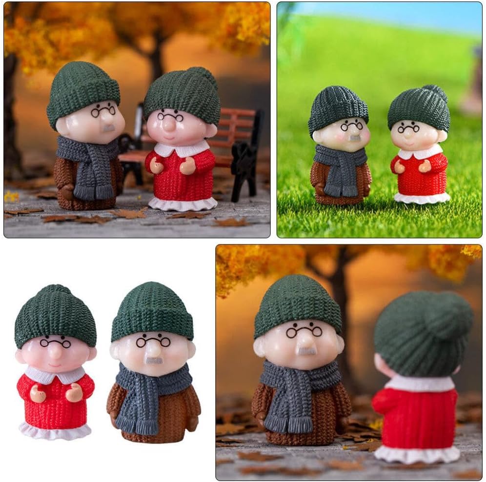 Miniature Small Decorative Pieces Mini Toy Couple stuate Stool Couple Ornaments Auto Interior Mini Garden Figurines Couple Statue Boy Ideal Gift for Friends (Dada Dadi)