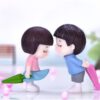 Romantic Couple Showpiece Resin Toy Couple statue